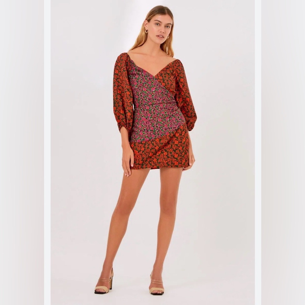 NWT Finders Keepers Yasmine Floral Mini Dress in Red and Pink